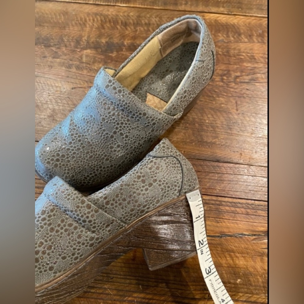 Clogs size 7 - Picture 8 of 11